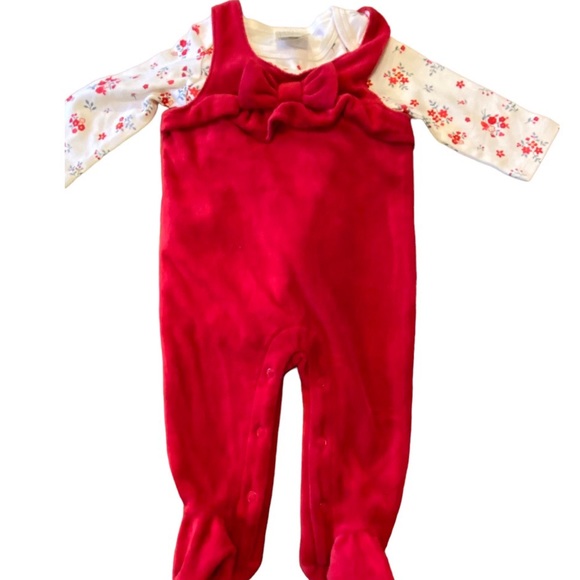 Baby Girls (2) Holiday/Winter Outfits - Size - 0-6 months by First Impressions. - Picture 3 of 11